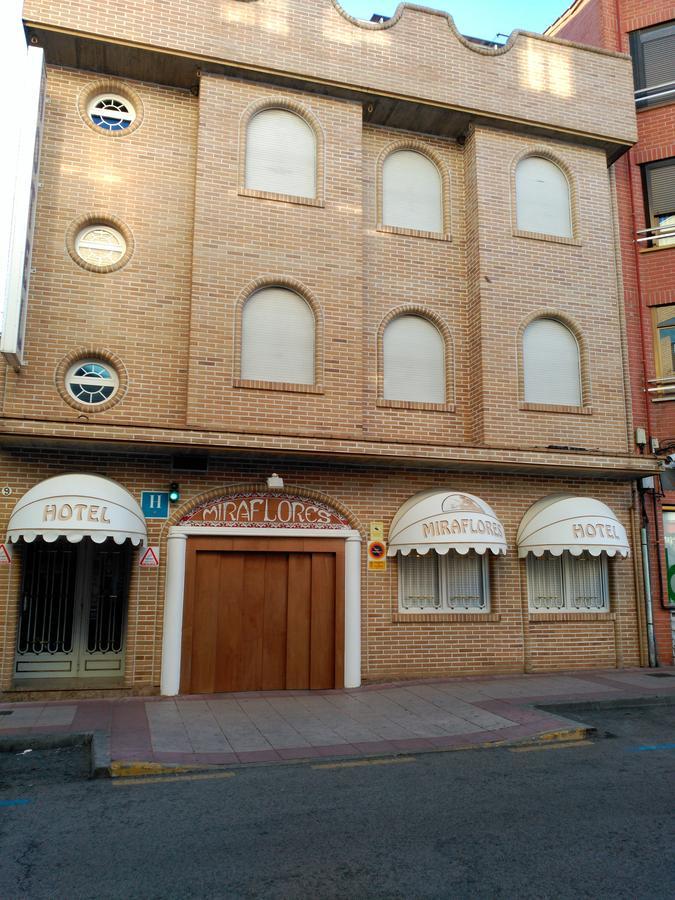 Hotel Miraflores Alcobendas Dış mekan fotoğraf